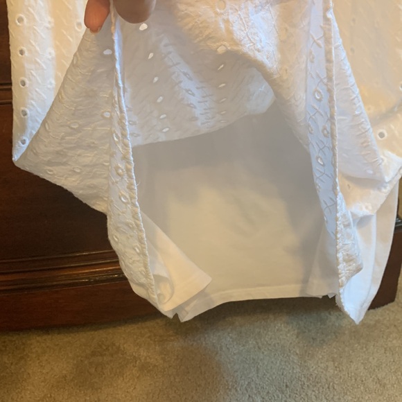 Crown and Ivy White Girls Size 12 Lace Eyelet Shift Dress Flutter Sleeve - Picture 6 of 9